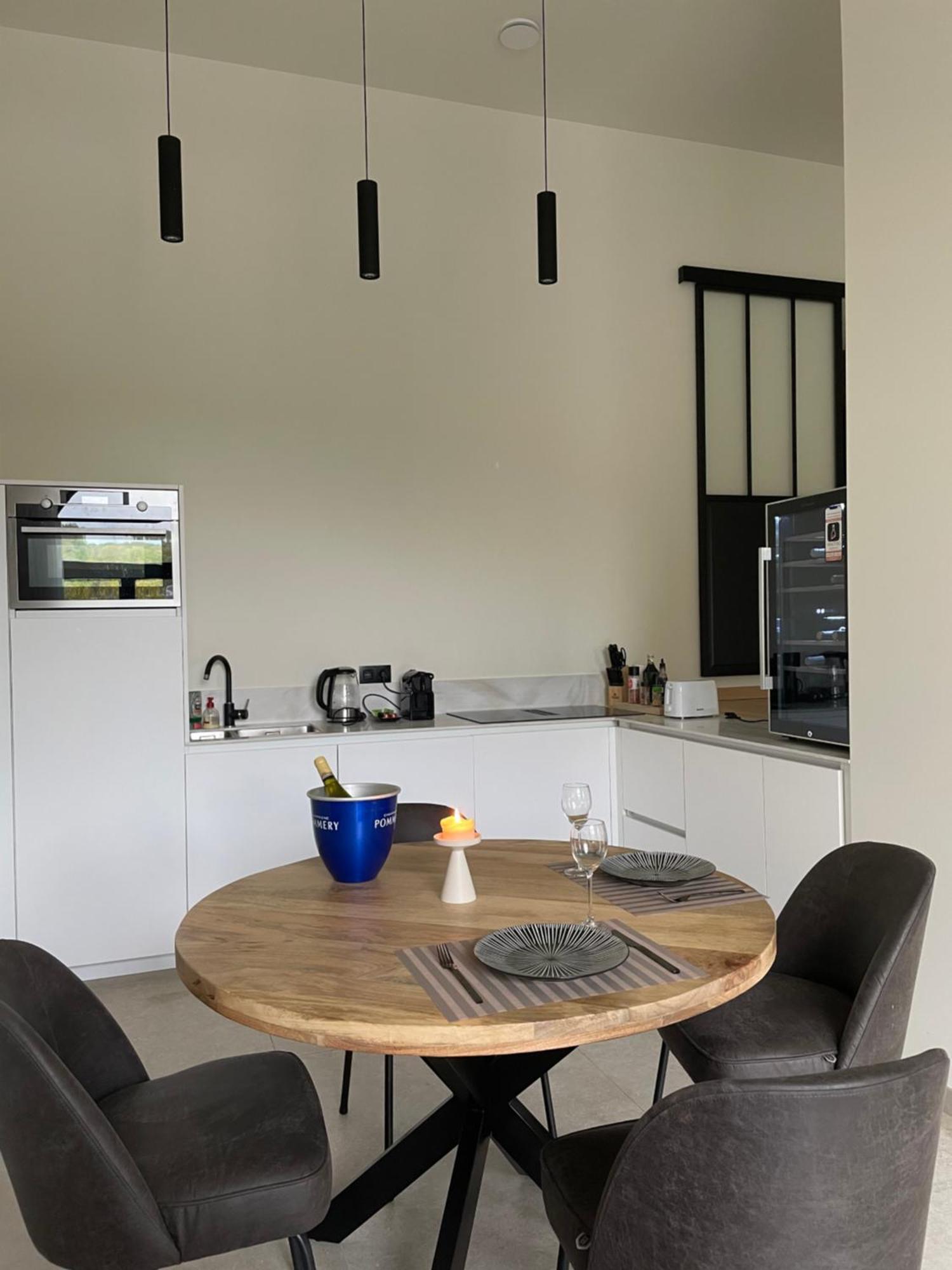 Apartament Le Castel Mosan Namur Zewnętrze zdjęcie